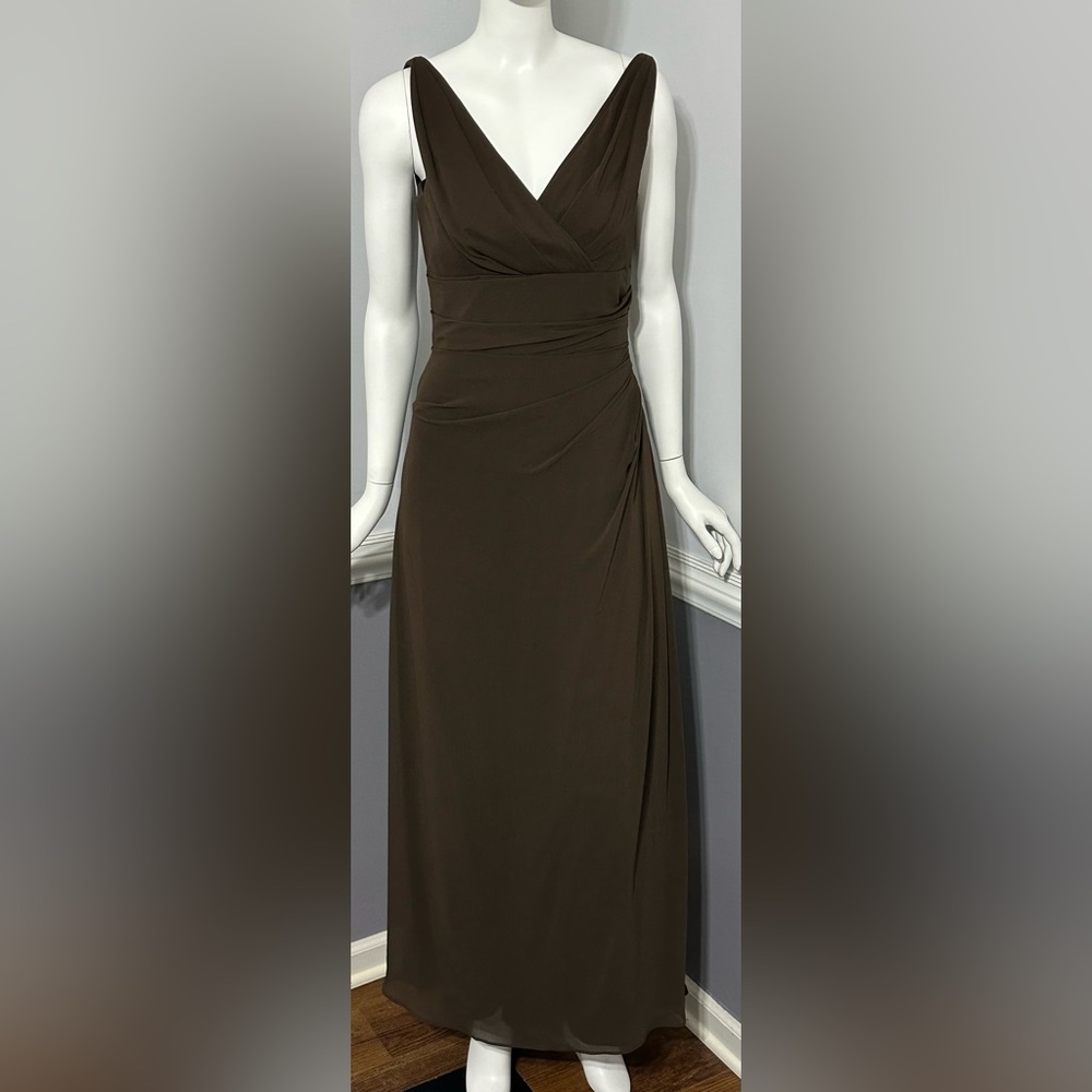 Wtoo Watters & Watters Dress Chiffon Mother Bride Elegant Brown Sleeveless Dress